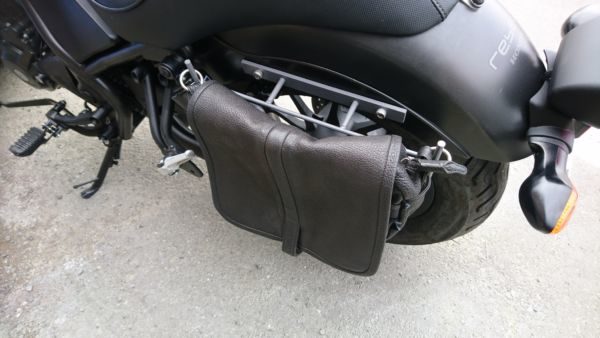 バイクサイドバック取り付け