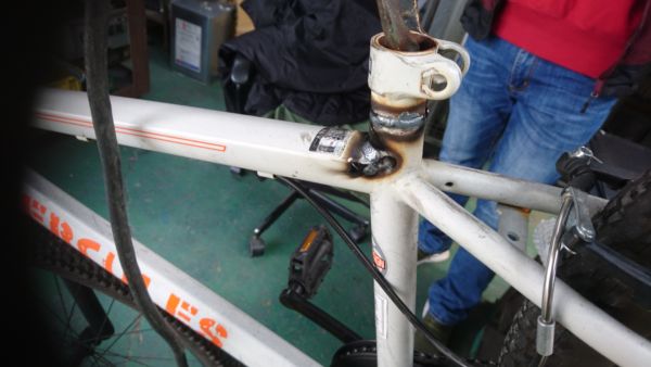 自転車亀裂溶接修理