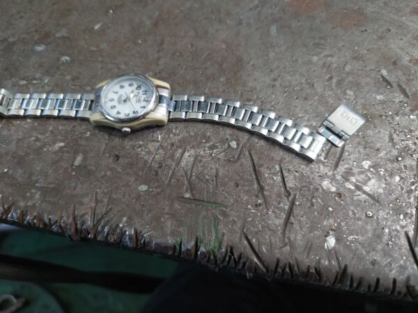 腕時計バンド溶接修理