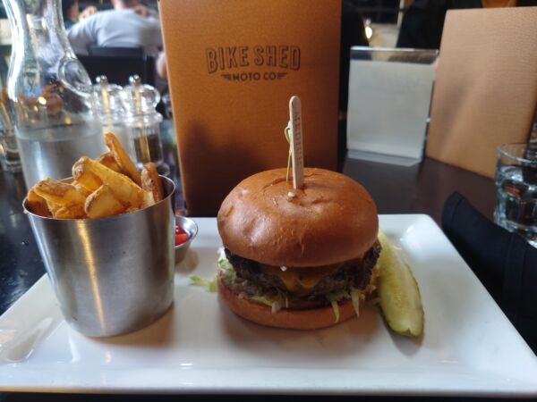 ロサンゼルスハンバーガ─